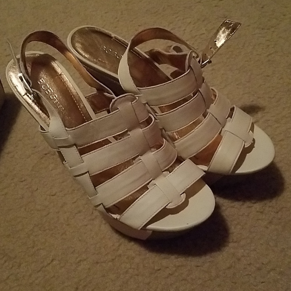 BCBG Wedges